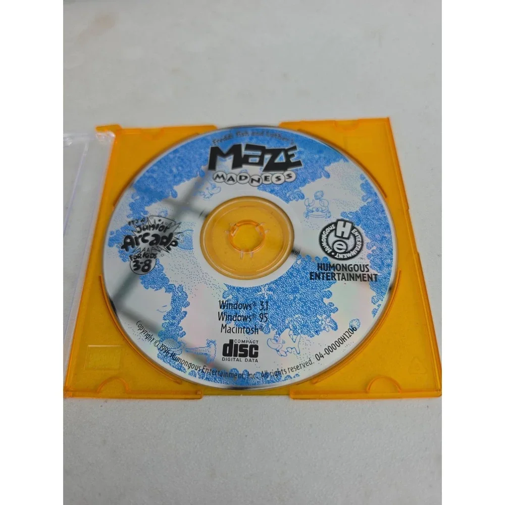 Freddi Fish Luther's Maze Madness PC CD-ROM Game (1996) Windows 3.1 95 Disk Only